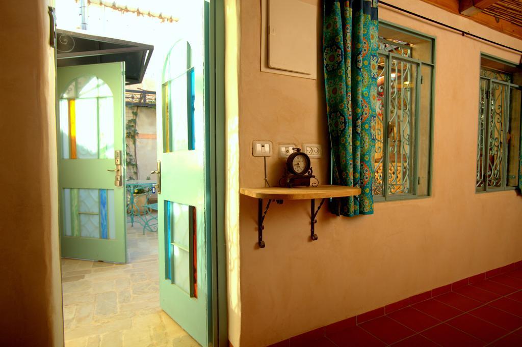 The Well Inn Beersheba Bilik gambar