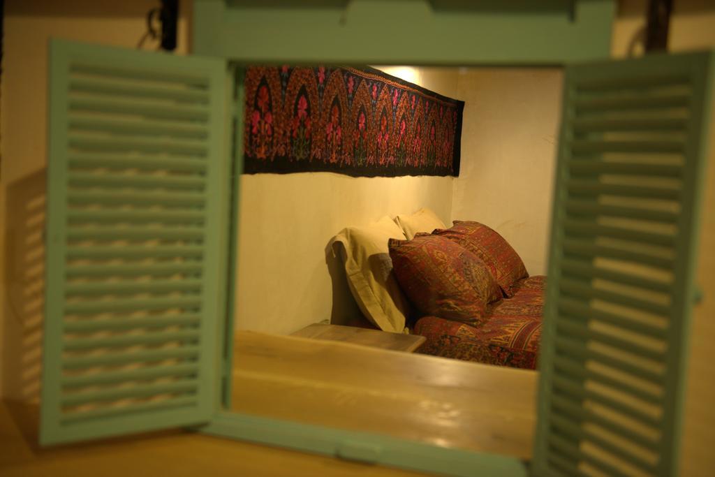 The Well Inn Beersheba Bilik gambar